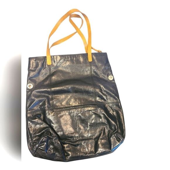 Hobo International Black & Tan leather Top Handle Bag/Buckle Bag Purse Zipper - Picture 3 of 13